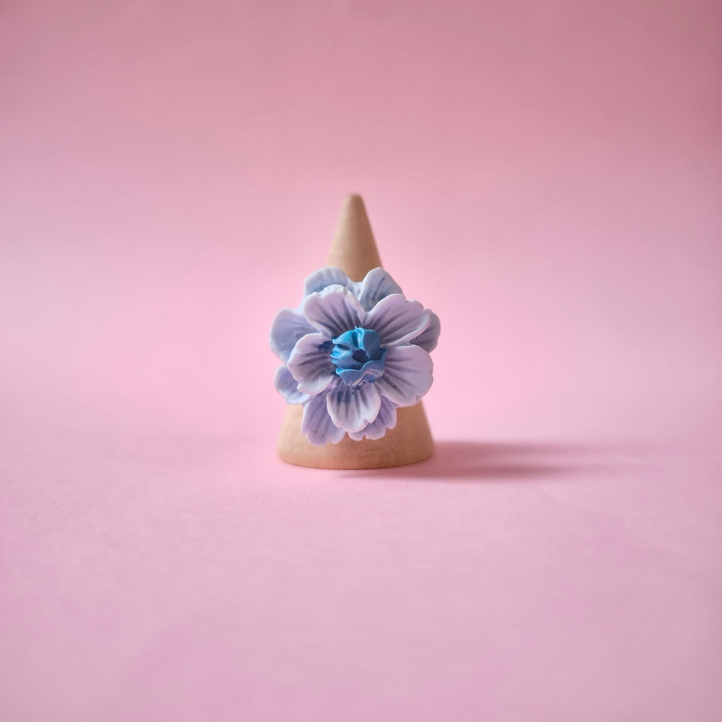 Anillo Flor celeste y azulen 3D