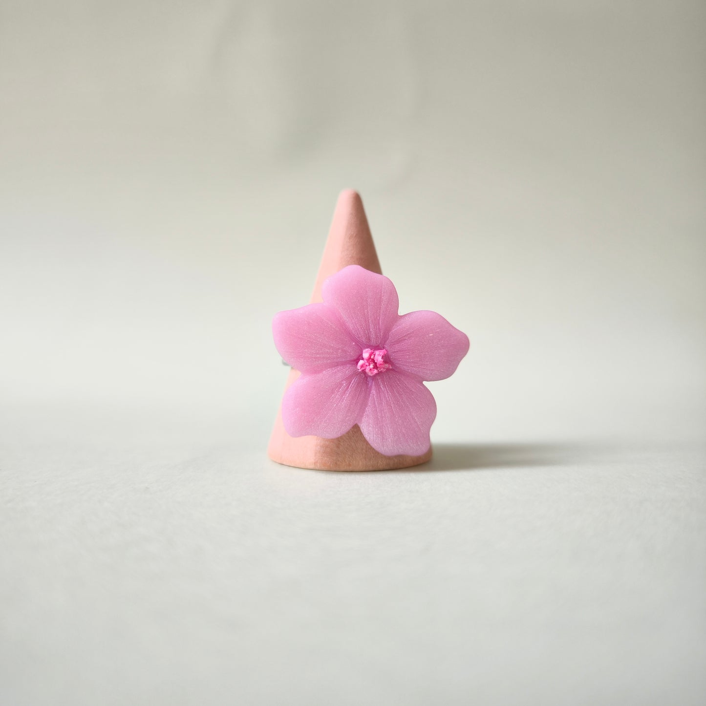 Anillo Flor Lupe rosa