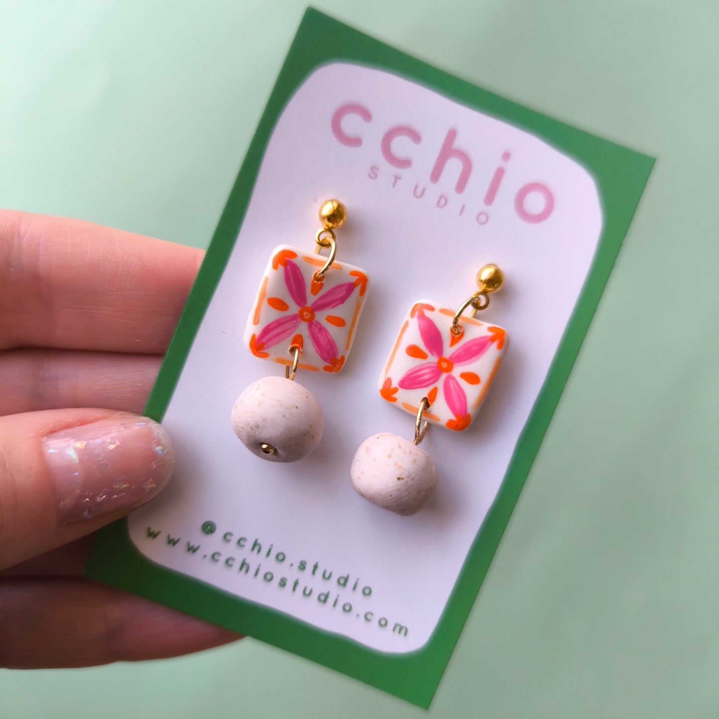 Pendientes pintados a mano mosaico fucsia y naranja