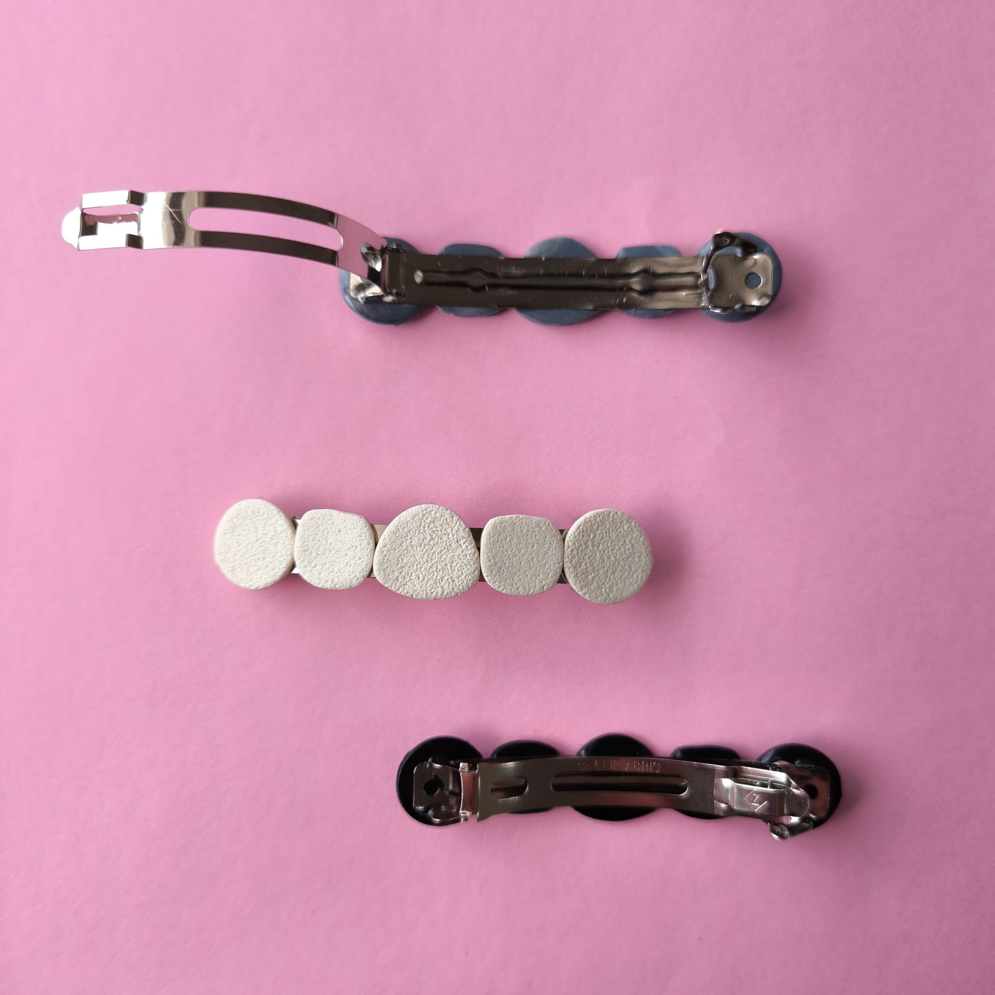 pasador cabello artesanal en arcilla polimérica. Hipoalergenicos, livianos. Hechos en España. Stock limitado. Acero inoxidable.