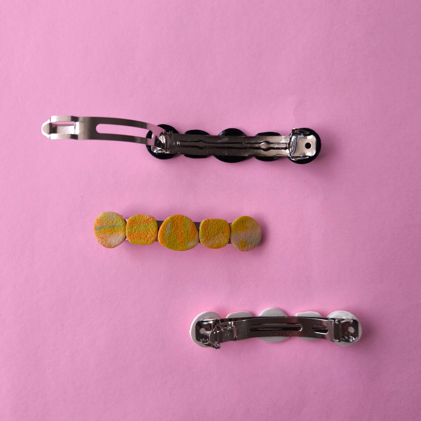 pasador cabello artesanal en arcilla polimérica. Hipoalergenicos, livianos. Hechos en España. Stock limitado. Acero inoxidable.