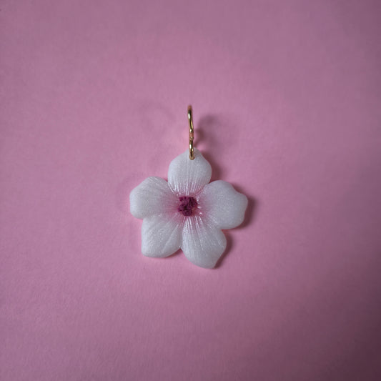 Charm artesanal floral en arcilla polimérica hecho en España. Acero inoxidable. Livianos. Stock limitado