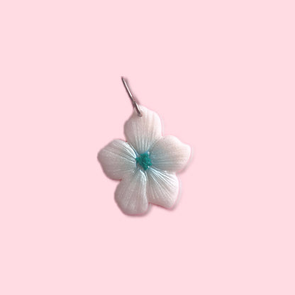 Cadena flor Lupe  blanco glitter y verde aqua
