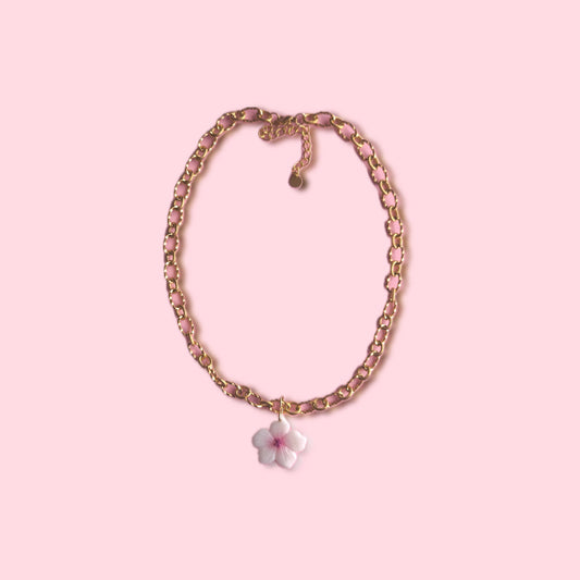 Cadena flor Lupe  blanco glitter y rosa cadena
