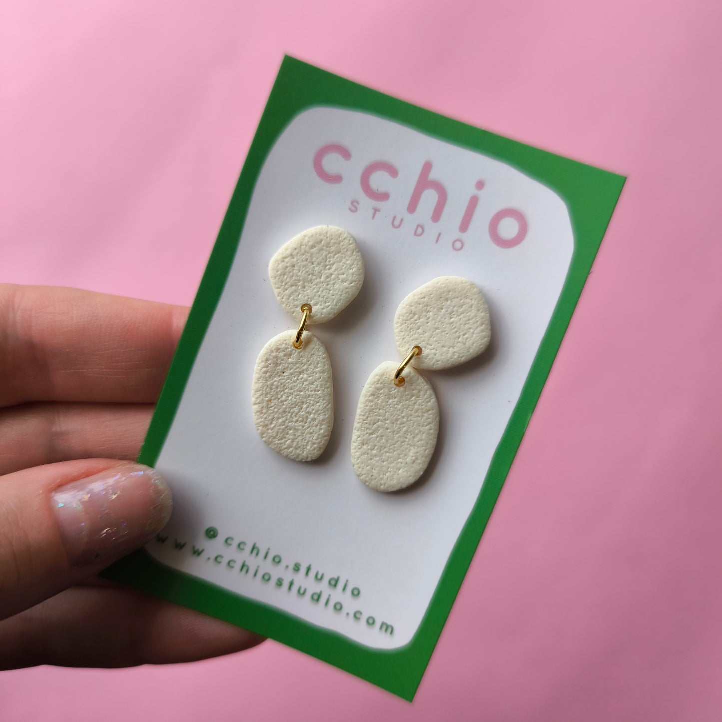 Pendiente mini Lara hueso textura