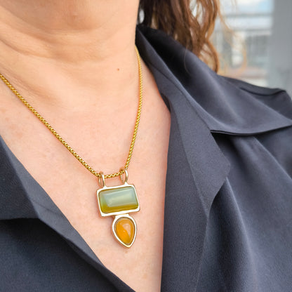 *one of a kind* Collar Esencia