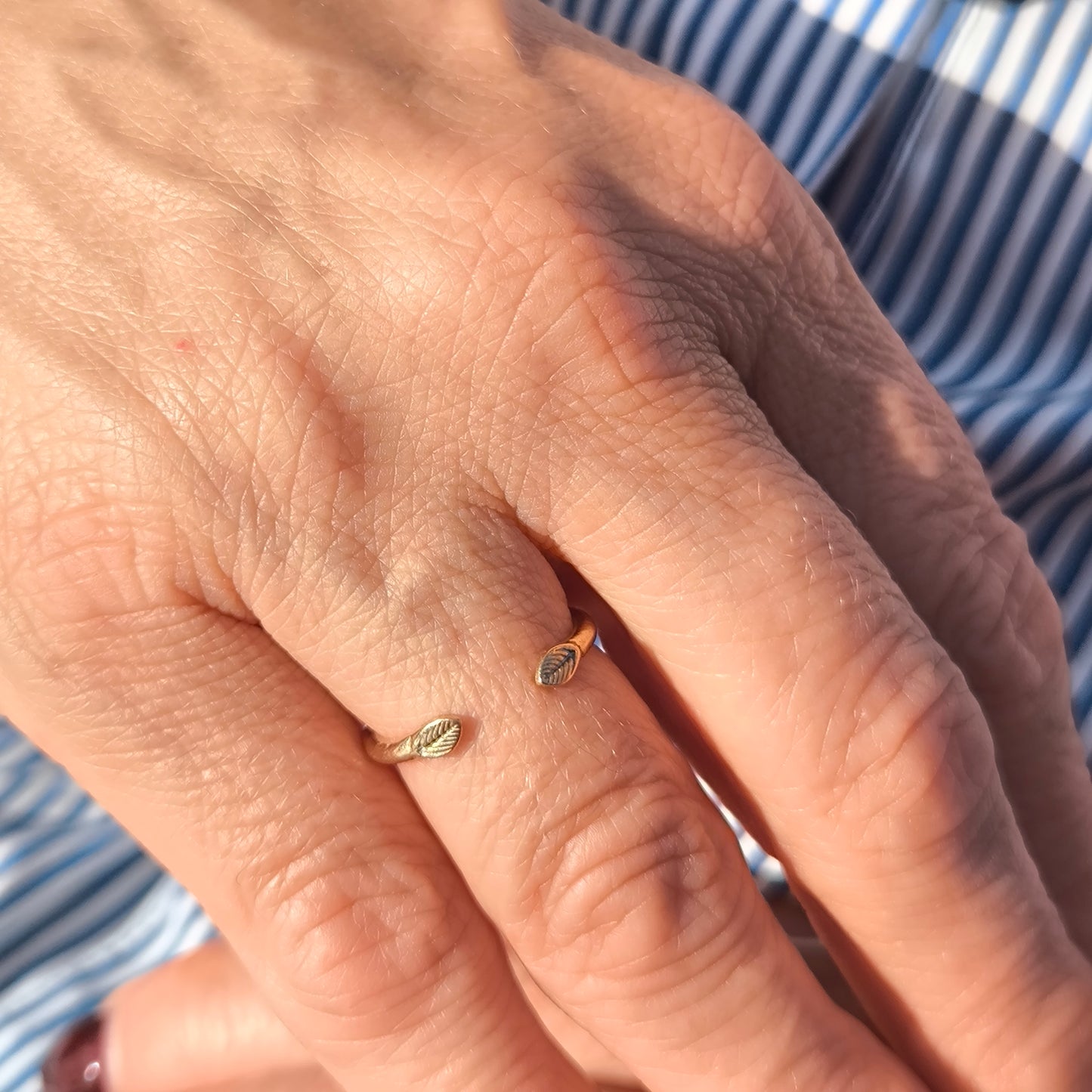 Anillo Elara
