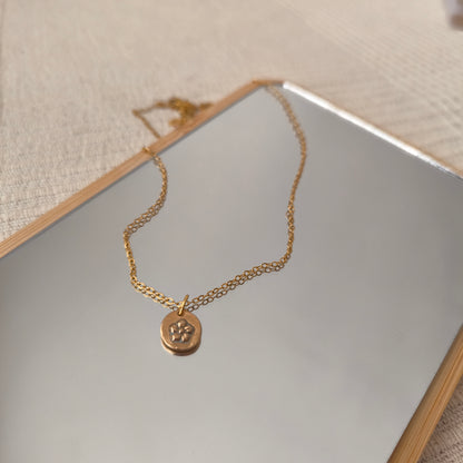 Lía Necklace