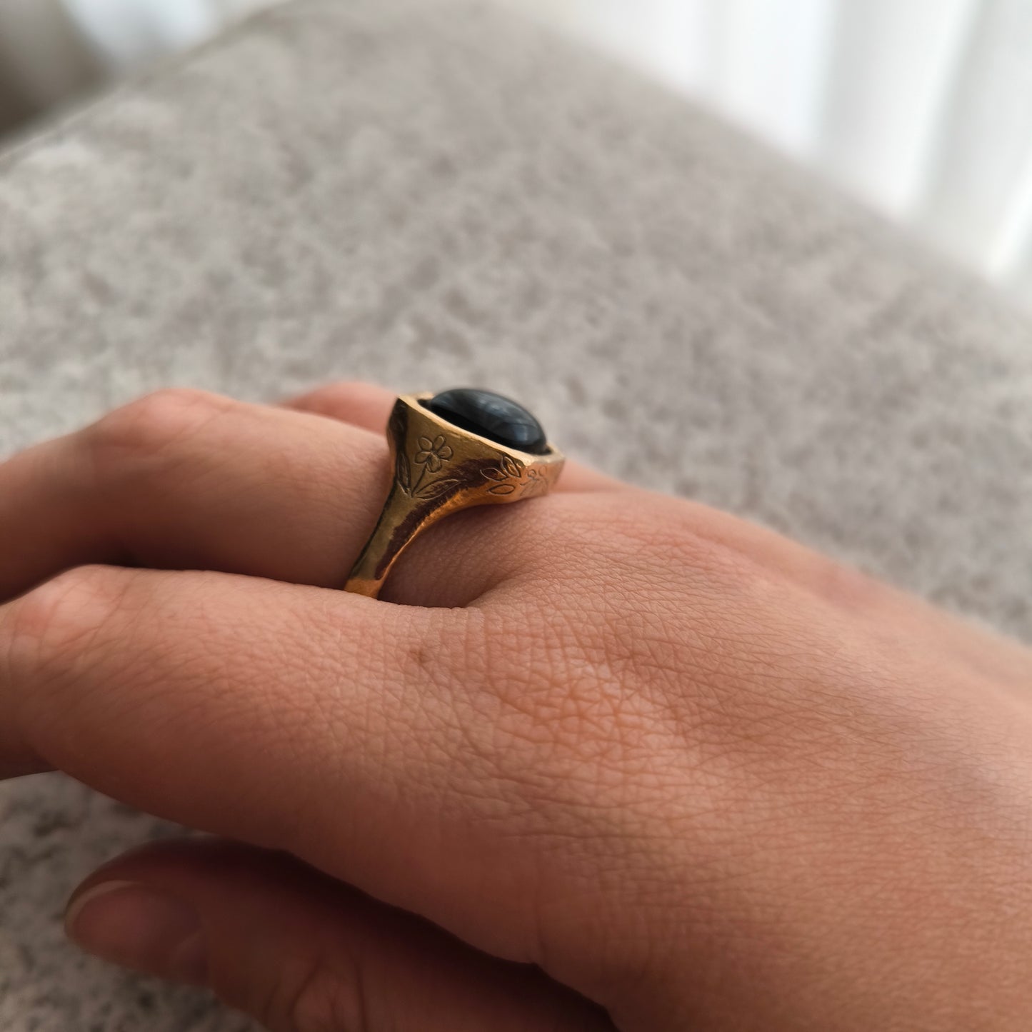 *one of a kind* Sombra Ring