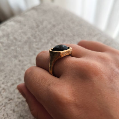 *one of a kind* Sombra Ring