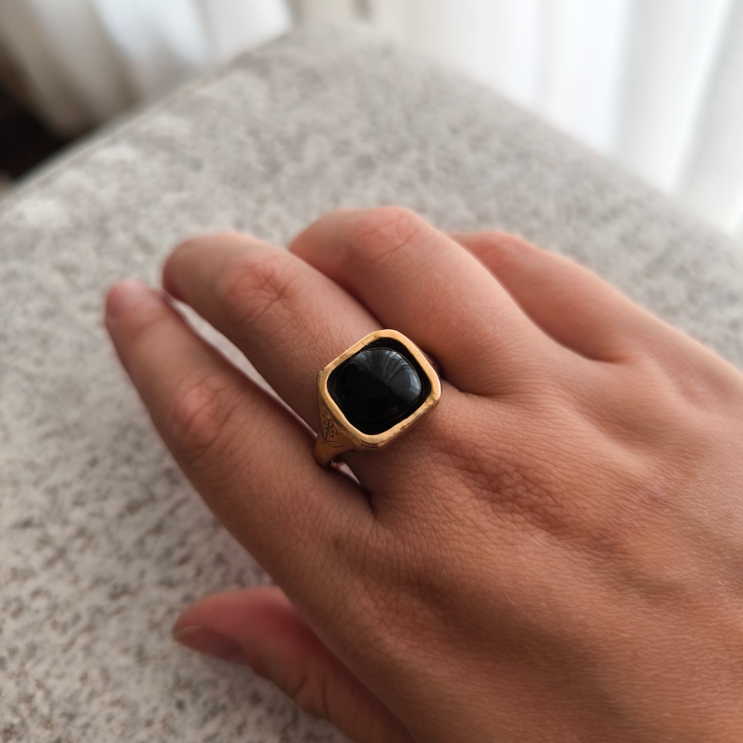 *one of a kind* Sombra Ring