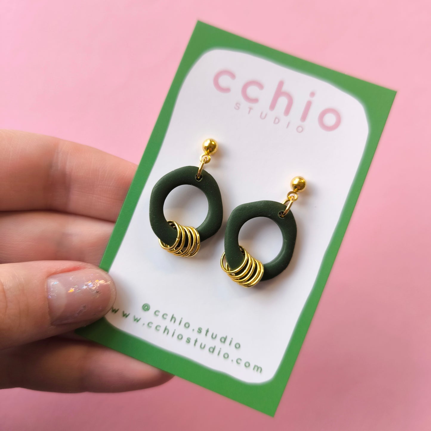 Pendientes artesanales en arcilla polimérica. Hipoalergenicos, livianos. Hechos en España. Stock limitado. Acero inoxidable