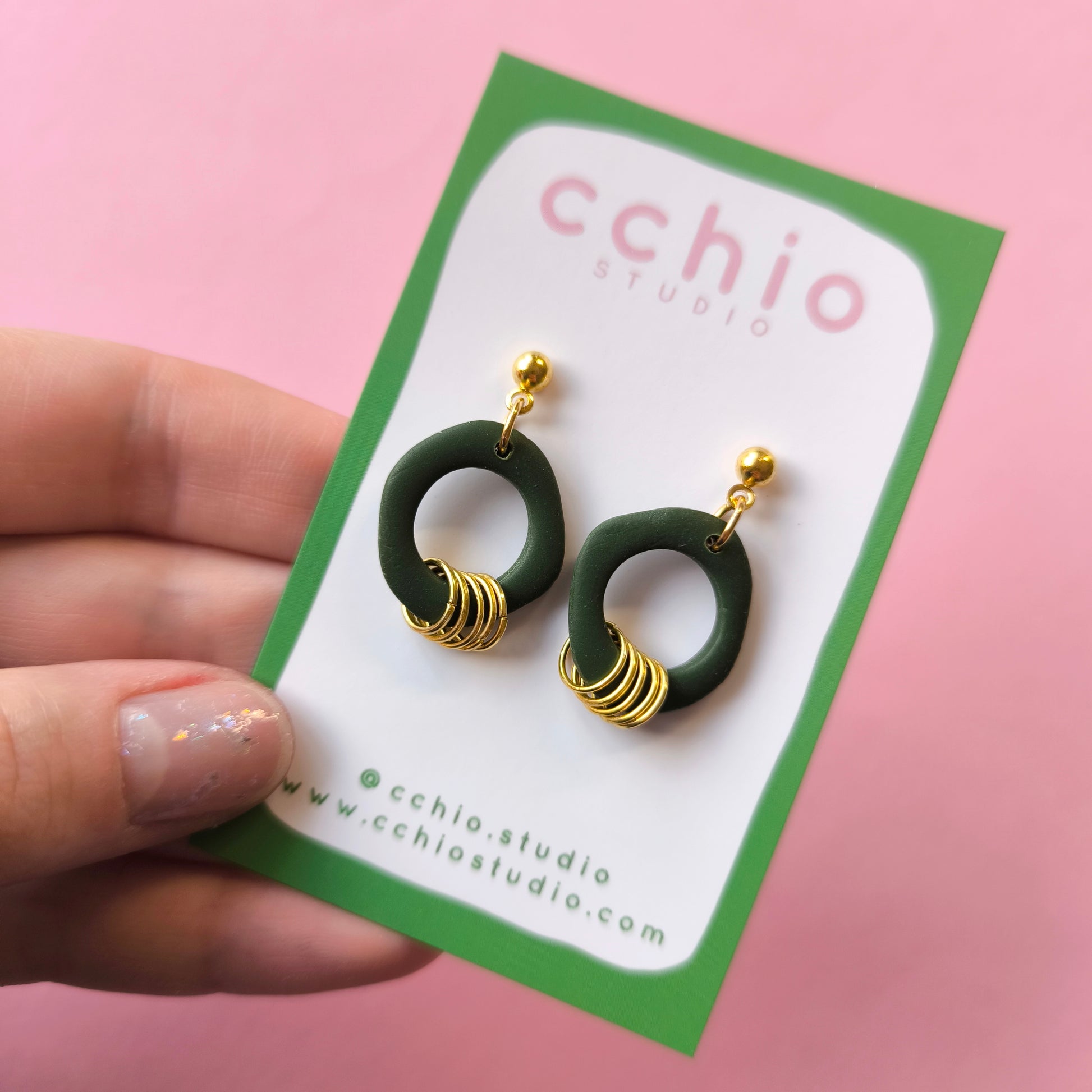 Pendientes artesanales en arcilla polimérica. Hipoalergenicos, livianos. Hechos en España. Stock limitado. Acero inoxidable