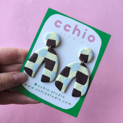 Pendientes artesanales en arcilla polimérica. Hipoalergenicos, livianos. Hechos en España. Stock limitado. Acero inoxidable