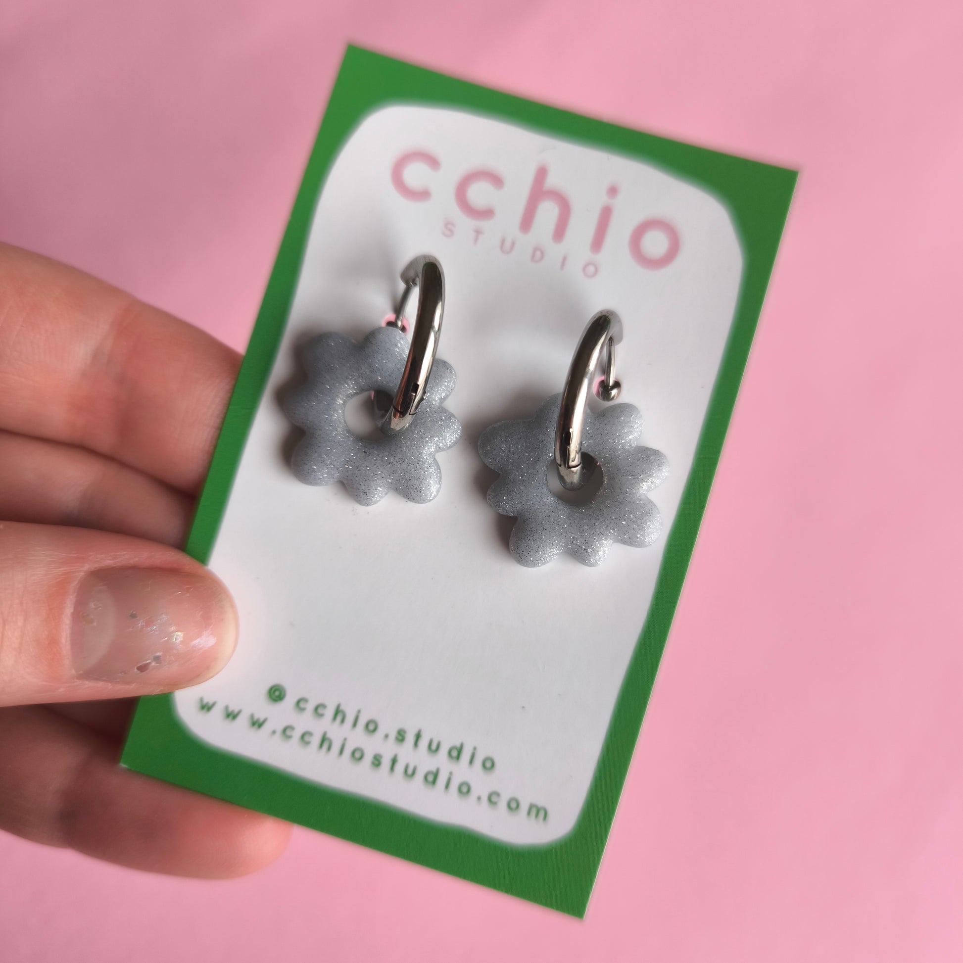 Pendientes artesanales en arcilla polimérica. Hipoalergenicos, livianos. Hechos en España. Stock limitado. Acero inoxidable