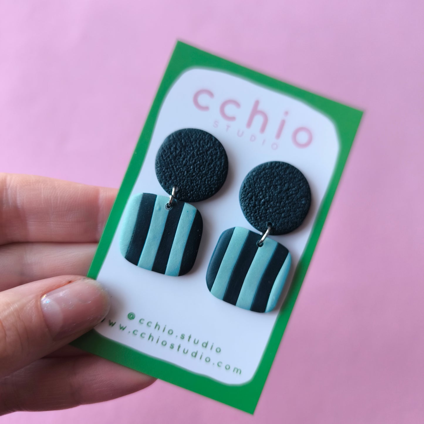 Pendientes artesanales en arcilla polimérica. Hipoalergenicos, livianos. Hechos en España. Stock limitado. Acero inoxidable