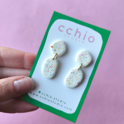 Pendientes artesanales en arcilla polimérica. Hipoalergenicos, livianos. Hechos en España. Stock limitado. Acero inoxidable