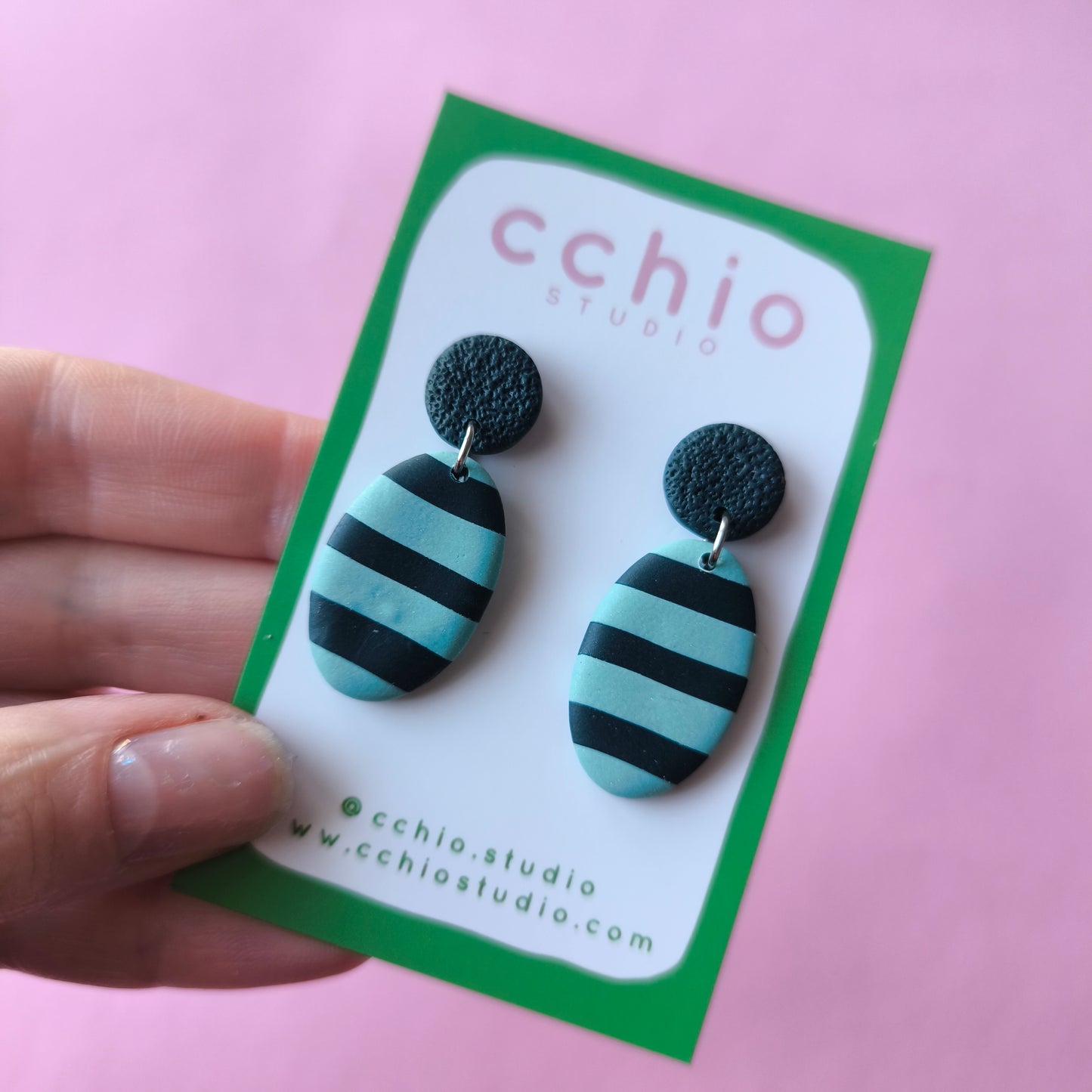 Pendientes artesanales en arcilla polimérica. Hipoalergenicos, livianos. Hechos en España. Stock limitado. Acero inoxidable