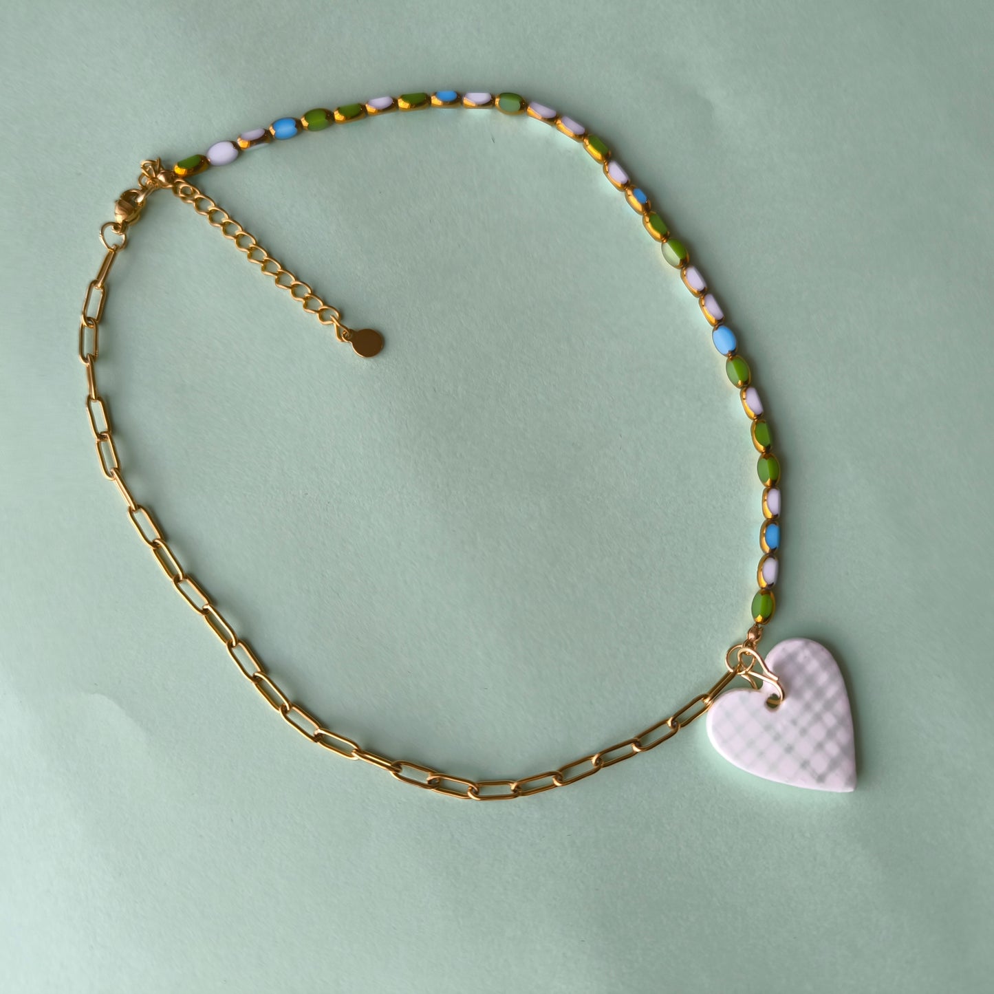 collar artesanales en arcilla polimérica. Hipoalergenicos, livianos. Hechos en España. Stock limitado. Acero inoxidable. Pintado a mano