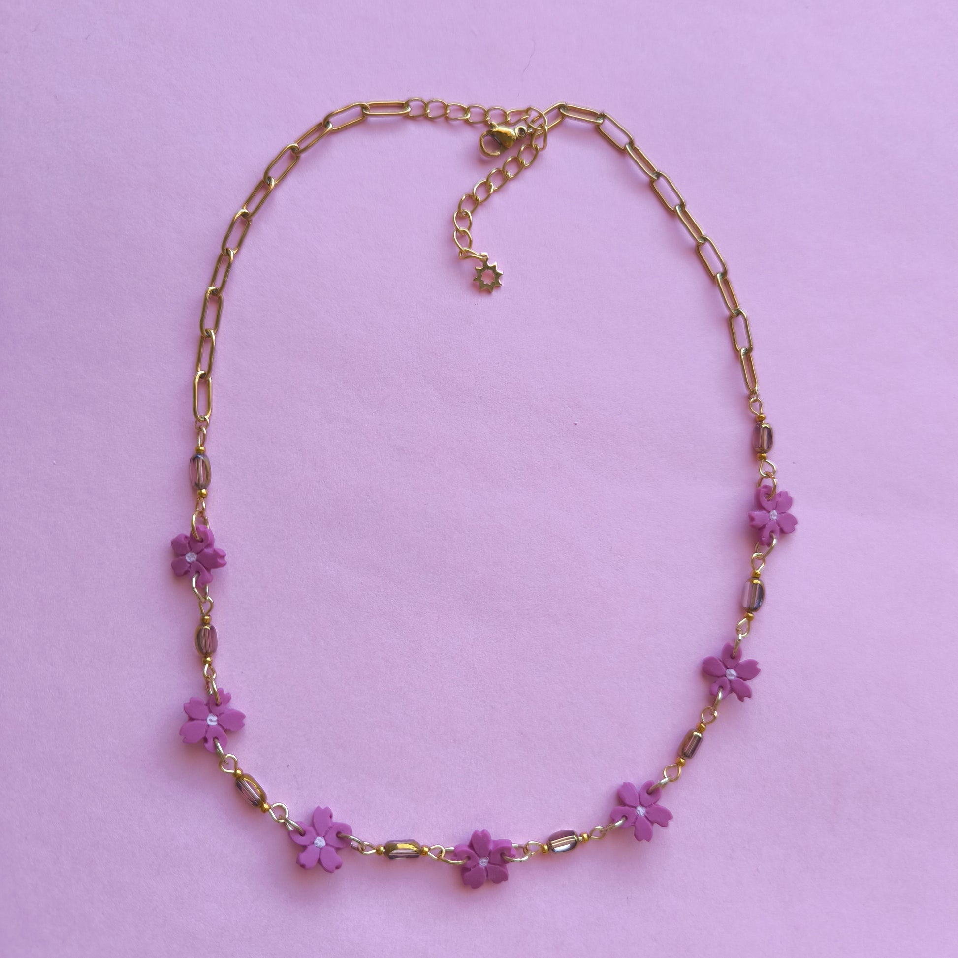 Collar artesanal flores en arcilla polimérica, hecho en España. Acero inoxidable. Livianos. Stock limitado. 