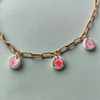 collar artesanales en arcilla polimérica. Hipoalergenicos, livianos. Hechos en España. Stock limitado. Acero inoxidable. Pintado a mano