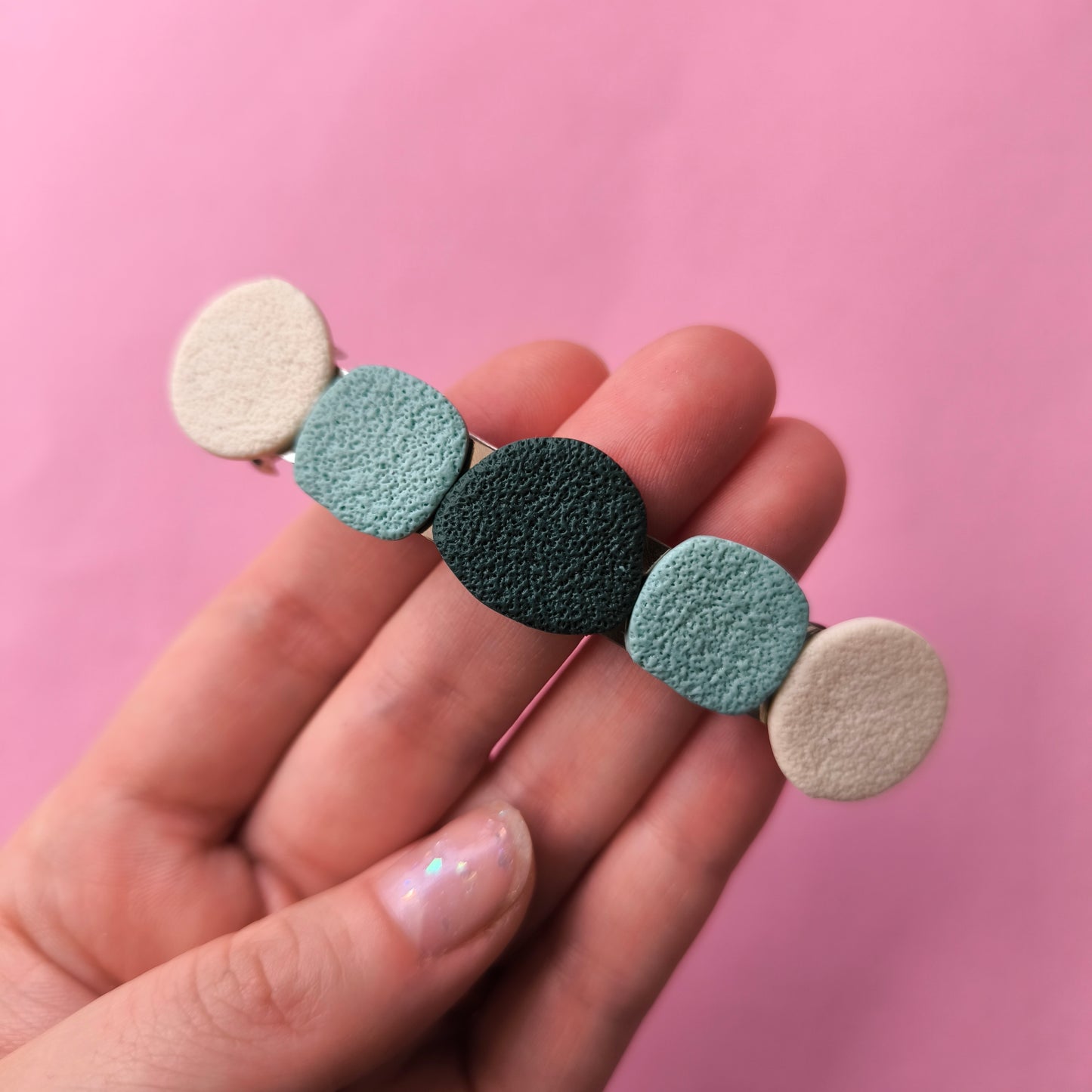 pasador cabello artesanal en arcilla polimérica. Hipoalergenicos, livianos. Hechos en España. Stock limitado. Acero inoxidable. 