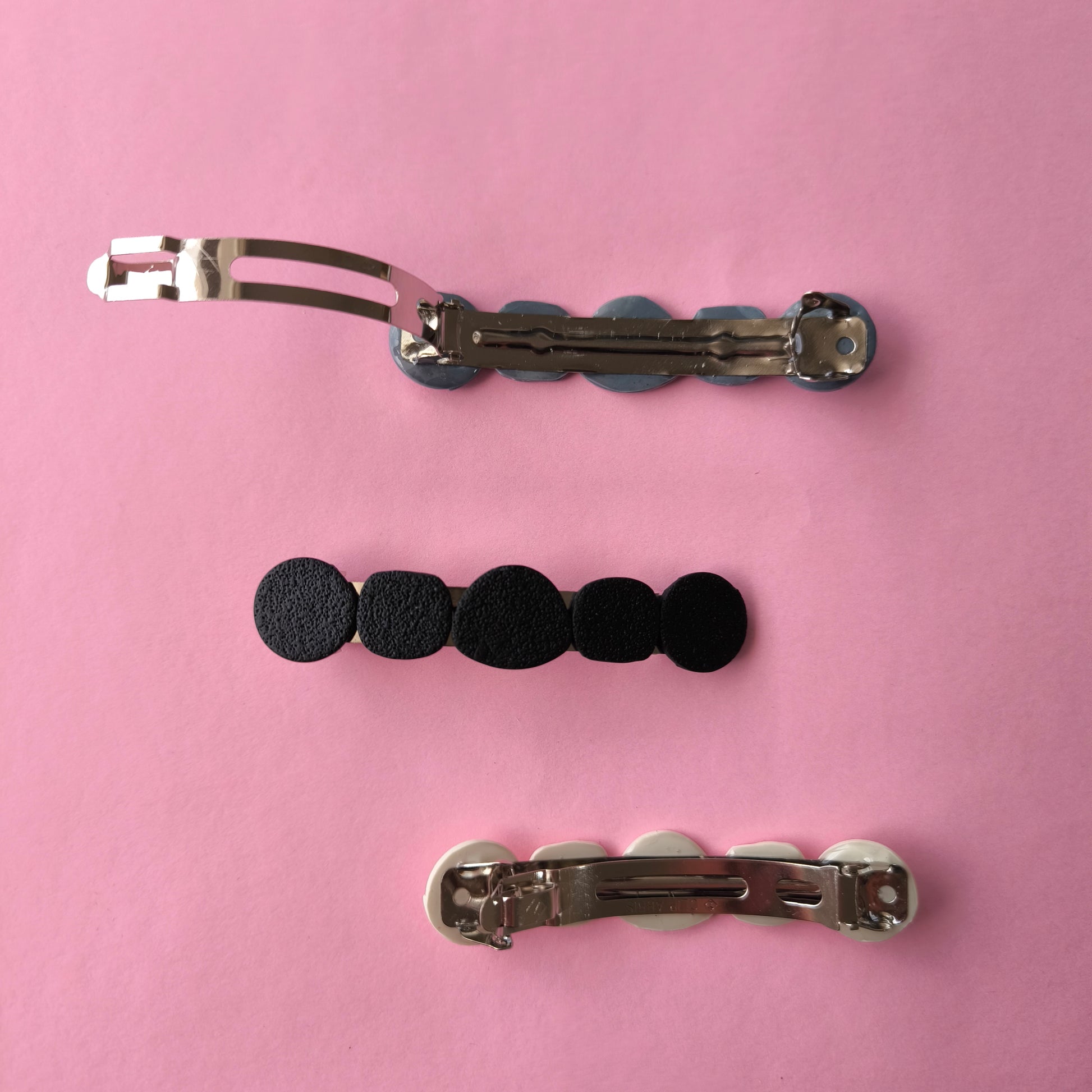 pasador cabello artesanal en arcilla polimérica. Hipoalergenicos, livianos. Hechos en España. Stock limitado. Acero inoxidable. 