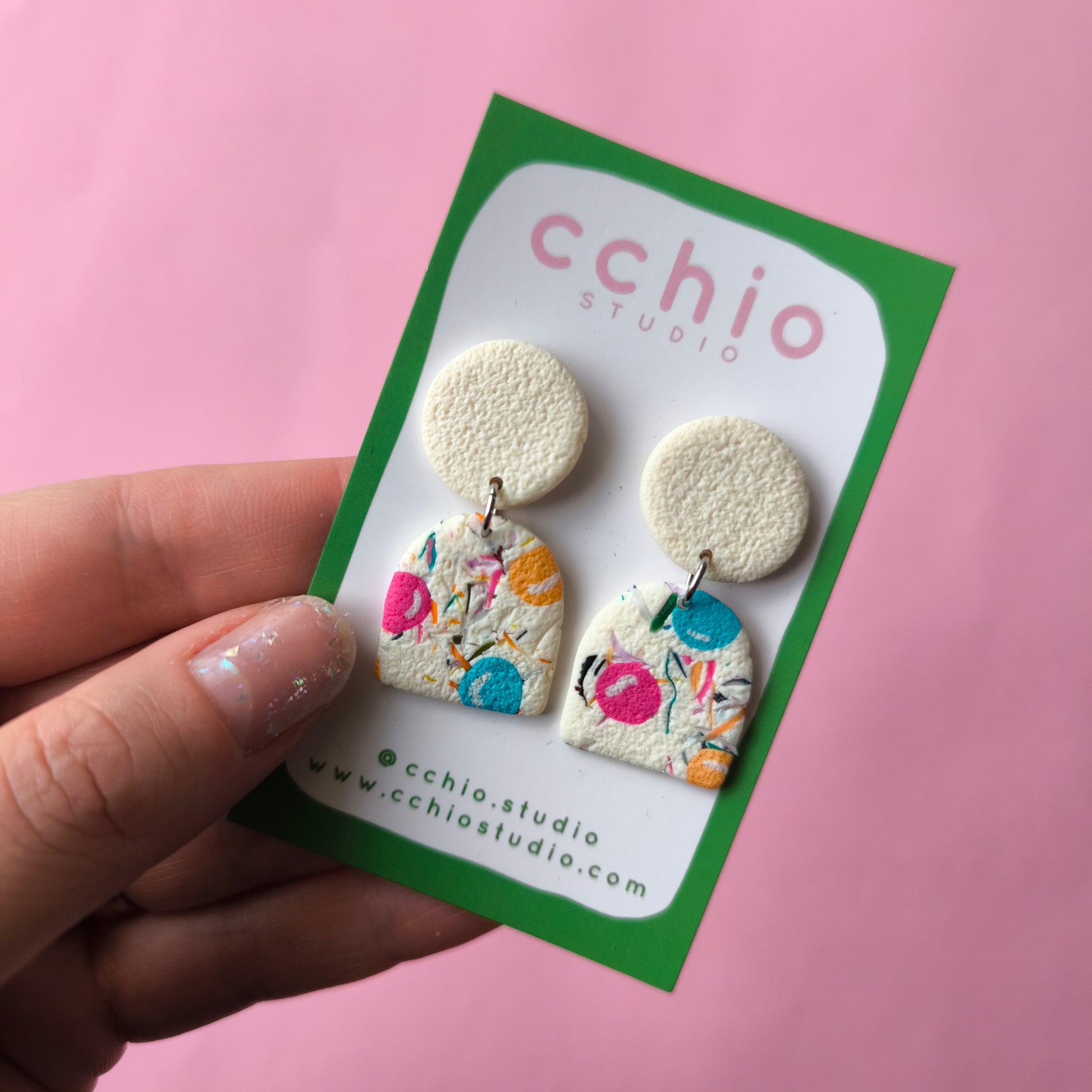 Pendientes artesanales en arcilla polimérica. Hipoalergenicos, livianos. Hechos en España. Stock limitado. Acero inoxidable