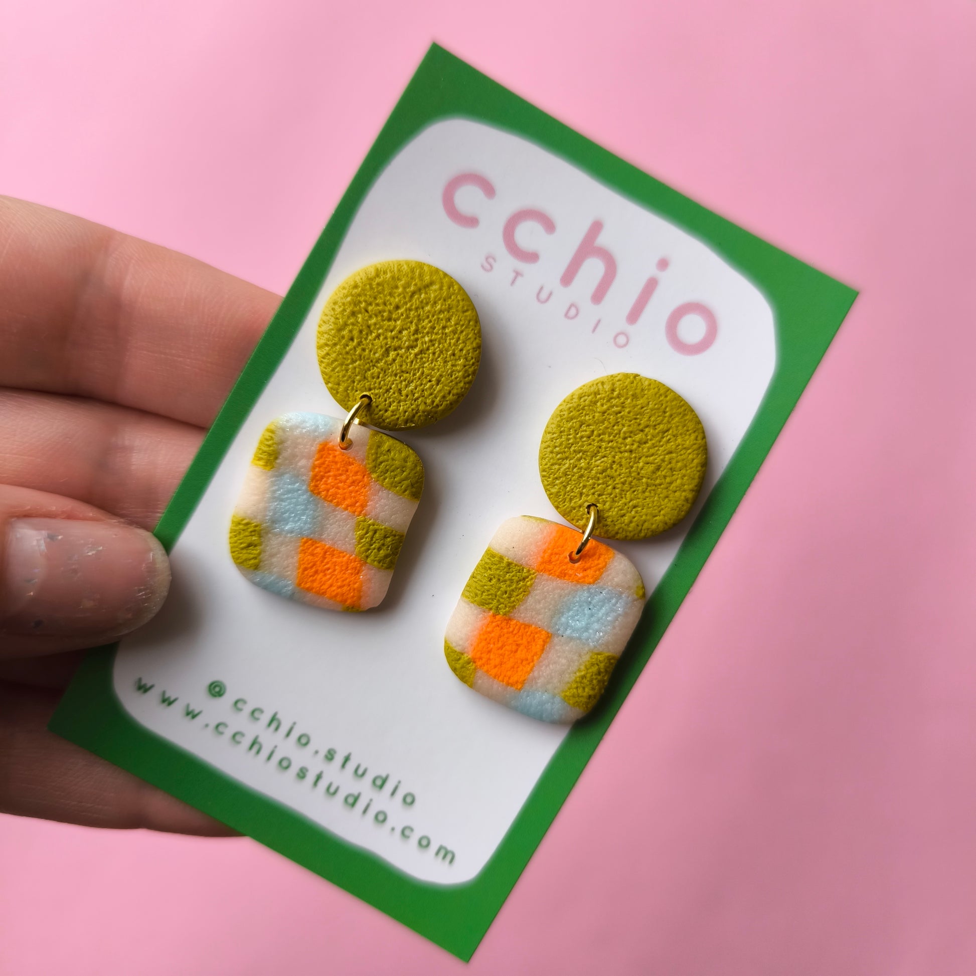 Pendientes artesanales en arcilla polimérica. Hipoalergenicos, livianos. Hechos en España. Stock limitado. Acero inoxidable