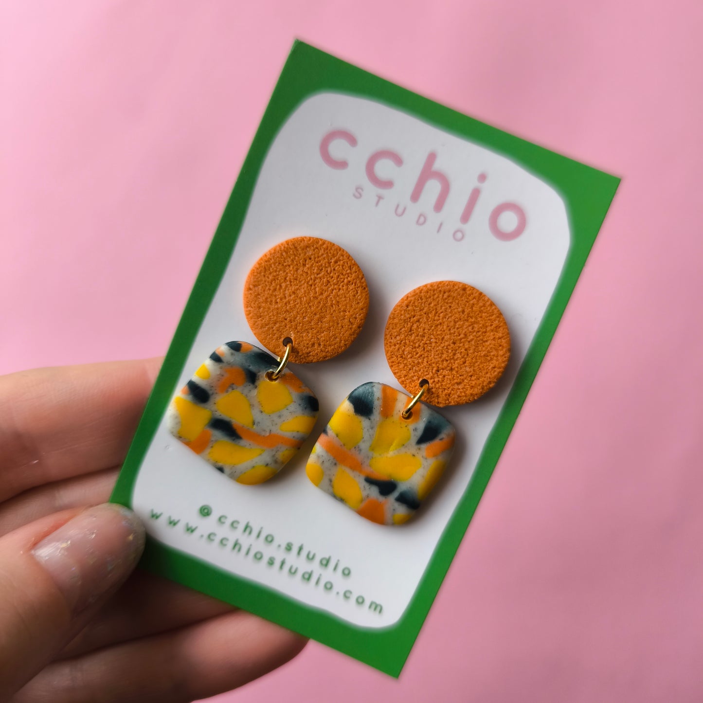 Pendientes artesanales en arcilla polimérica. Hipoalergenicos, livianos. Hechos en España. Stock limitado. Acero inoxidable