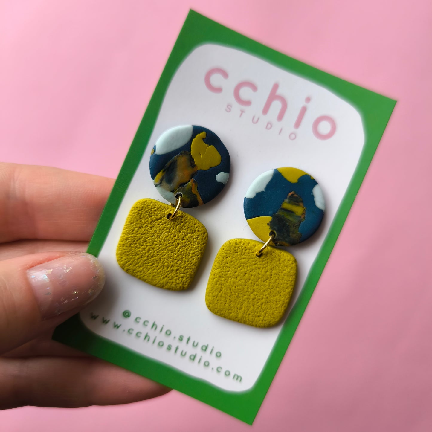 Pendientes artesanales en arcilla polimérica. Hipoalergenicos, livianos. Hechos en España. Stock limitado. Acero inoxidable