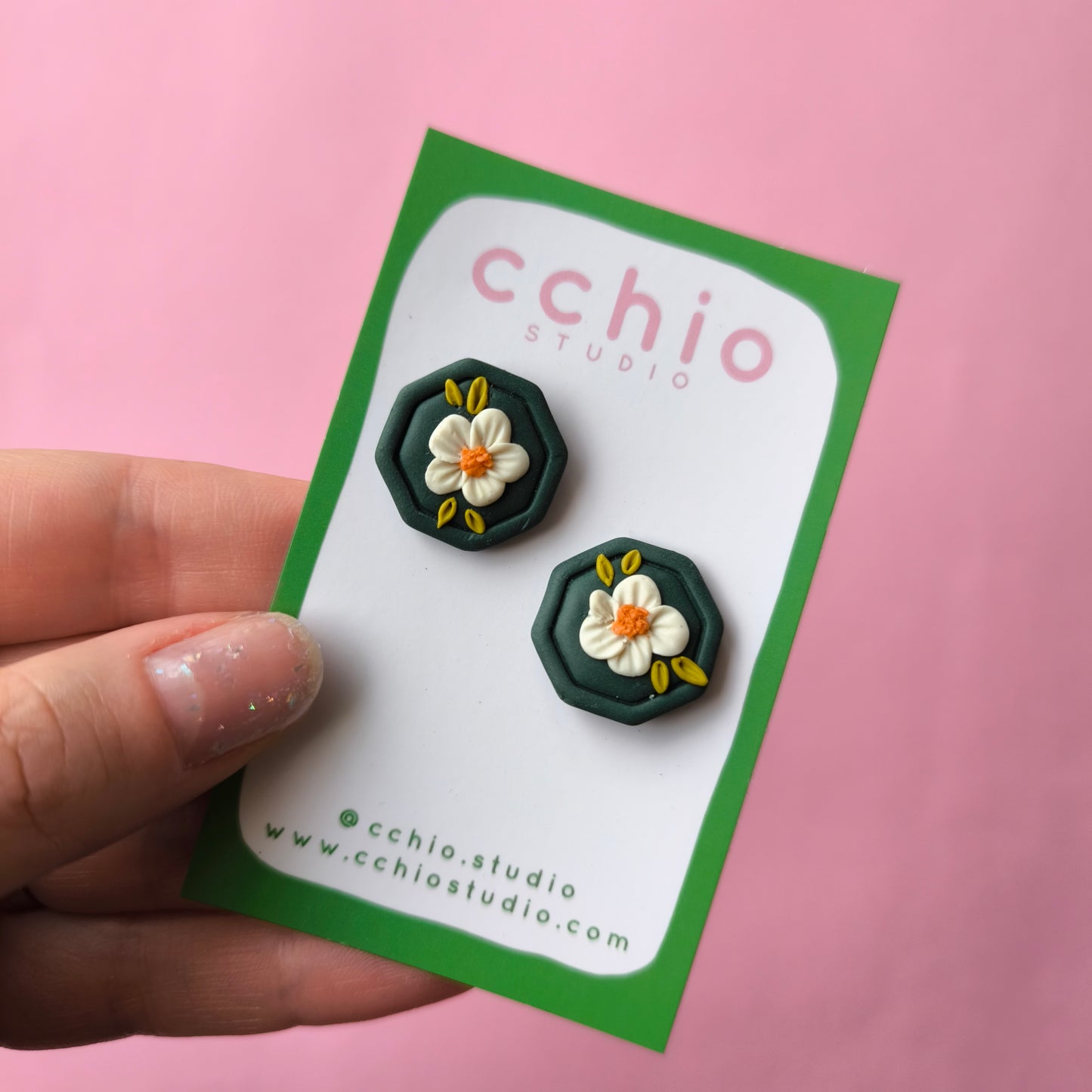 Pendientes artesanales en arcilla polimérica con relieve. Hipoalergenicos, livianos. Hechos en España. Stock limitado. Acero inoxidable. 