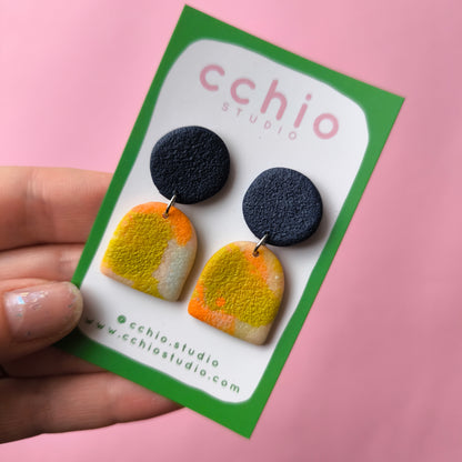 Pendientes artesanales en arcilla polimérica. Hipoalergenicos, livianos. Hechos en España. Stock limitado. Acero inoxidable