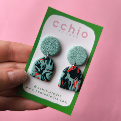 Pendientes artesanales en arcilla polimérica. Hipoalergenicos, livianos. Hechos en España. Stock limitado. Acero inoxidable