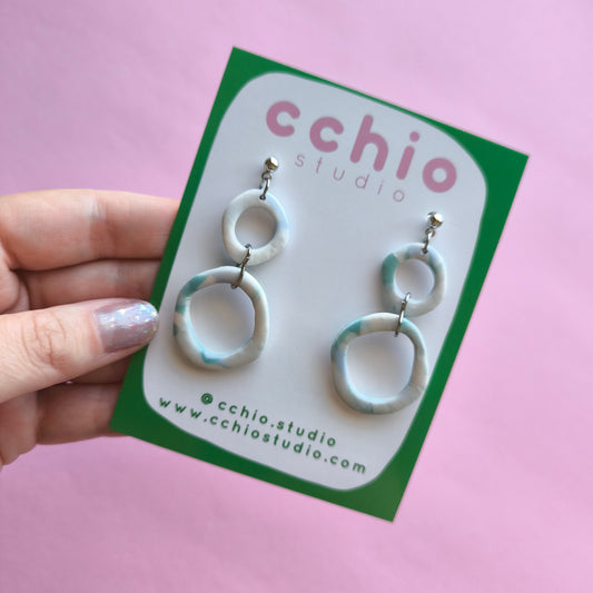 Pendientes artesanales en arcilla polimérica. Hipoalergenicos, livianos. Hechos en España. Stock limitado. Acero inoxidable