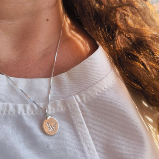 *one of a kind* Collar Memoria