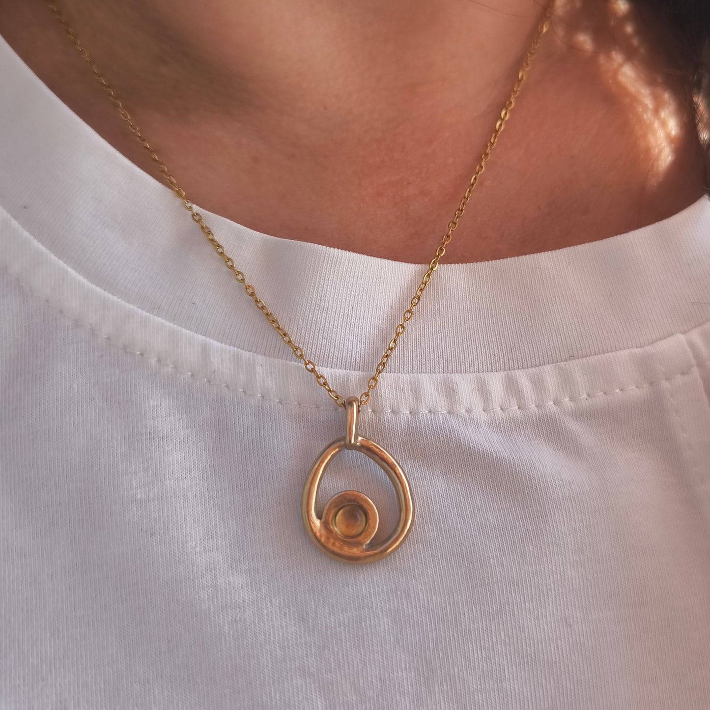 Collar órbita